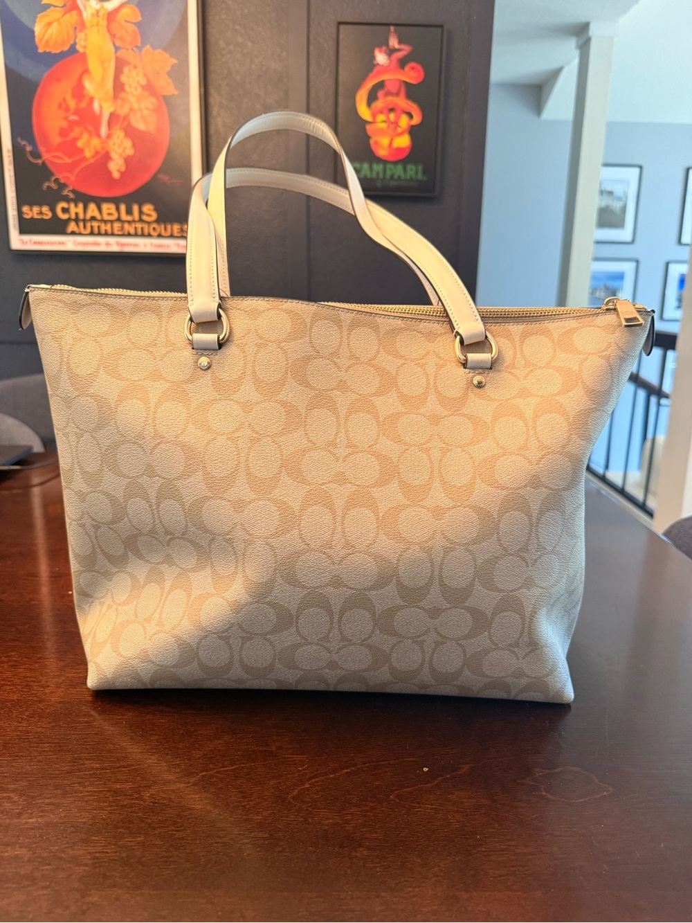 Coach Gallery Beige Signature Tote with Cream Trim - Picture 3 of 13